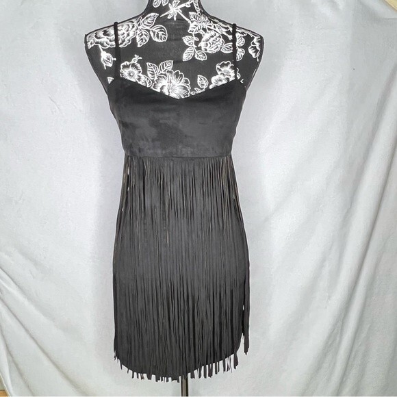 ROWLANDS FRINGE DRESS - Picture 3 of 9